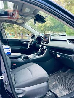 تۆیۆتا ڕاڤ 4